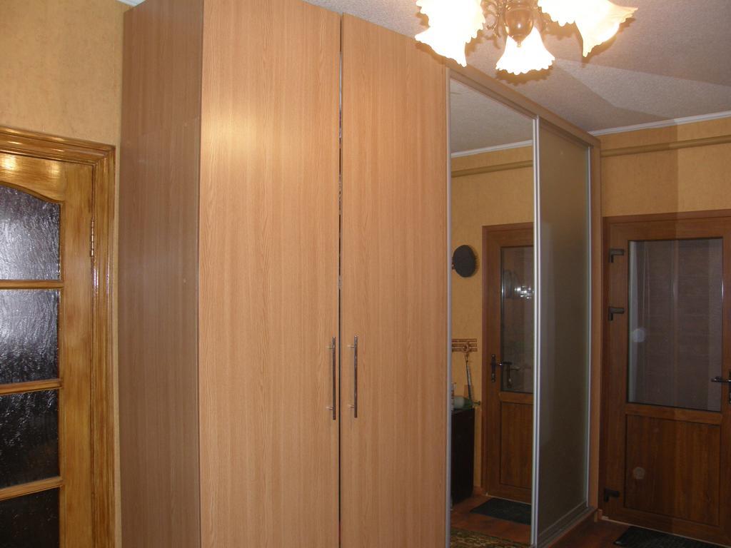 Guest House Kamenny Dom Karolino-Buhaz Eksteriør bilde